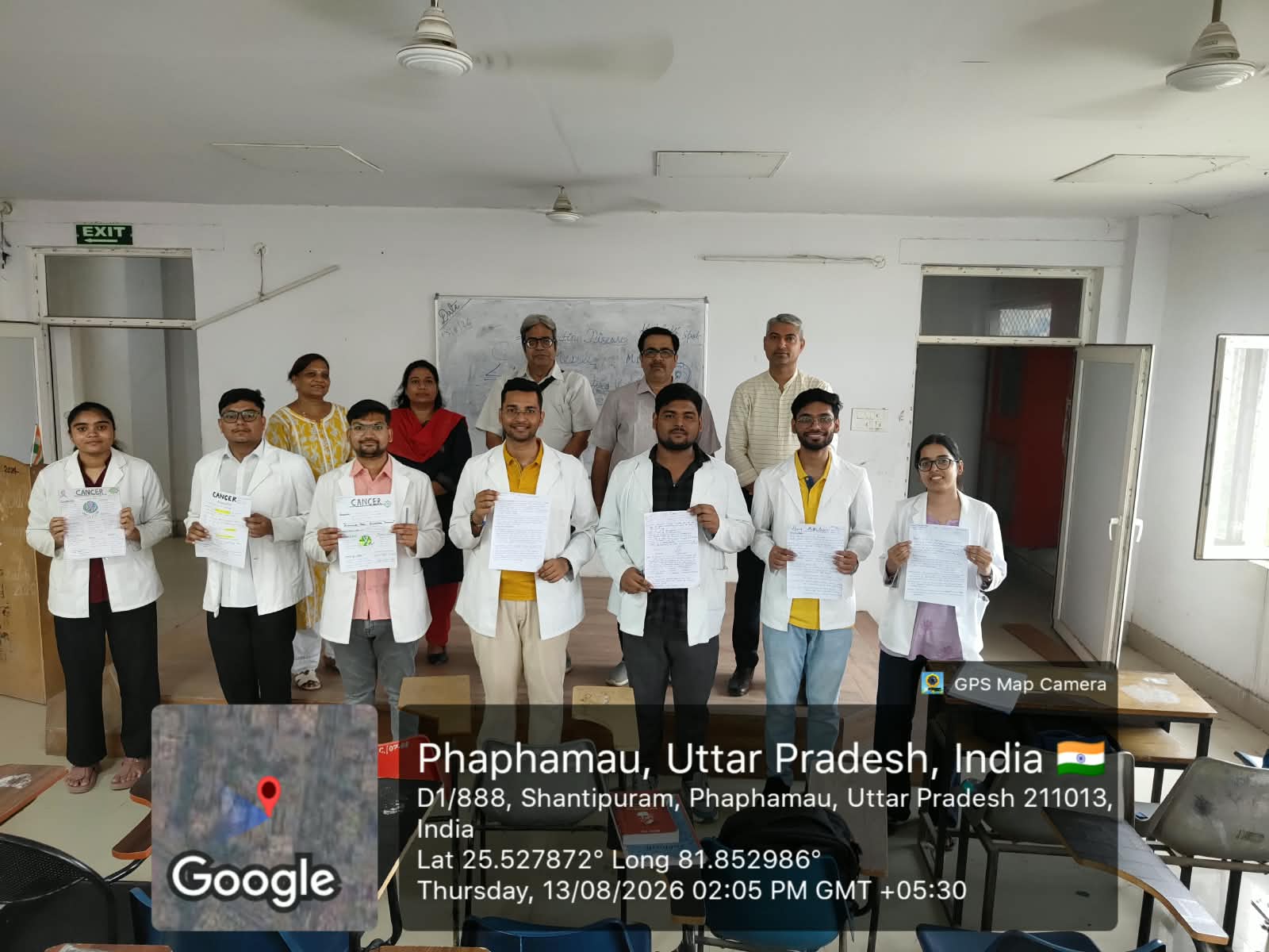 <p>आनंदी मां-एक जीवन बचाओ एवं कैंसर मुक्त भारत यात्रा अभियान के सम्बन्ध मे दिनांक 13 अगस्त 2026 को राजकीय लाल बहादुर शास्त्री होम्योपैथिक मेडिकल कॉलेज एवं अस्पताल प्रयागराज के प्राचार्य डॉ अनिल कुमार मिश्रा जी के मार्गदर्शन मे निबंध प्रतियोगिता आयोजित की गई। कार्यक्रम का संचालन डॉ वेद प्रकाश शर्मा जी के द्वारा किया गया। कार्यक्रम मे सभी शिक्षक गण मौजूद रहे।</p>